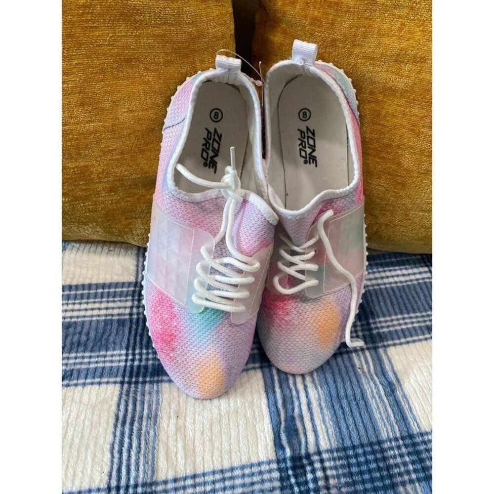 Women size 8 tie dye‎ shoes NWT